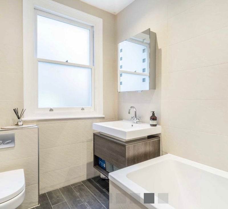 Room Stapleton Road in Greater London