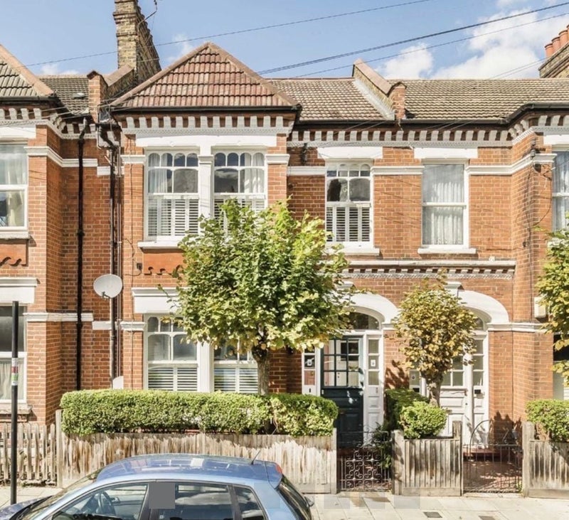 Room Stapleton Road in Greater London