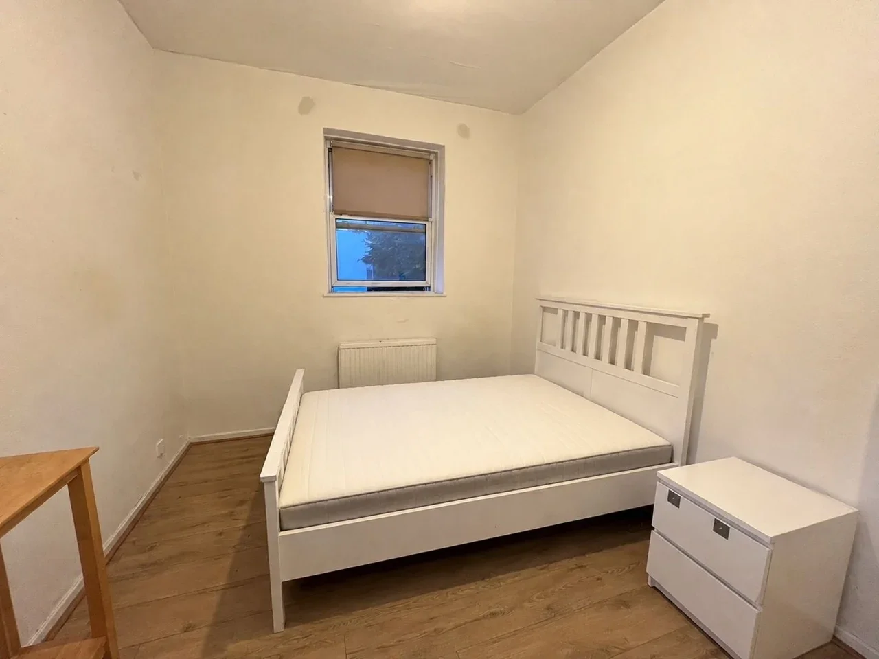 Room Bowyer Street in Greater London