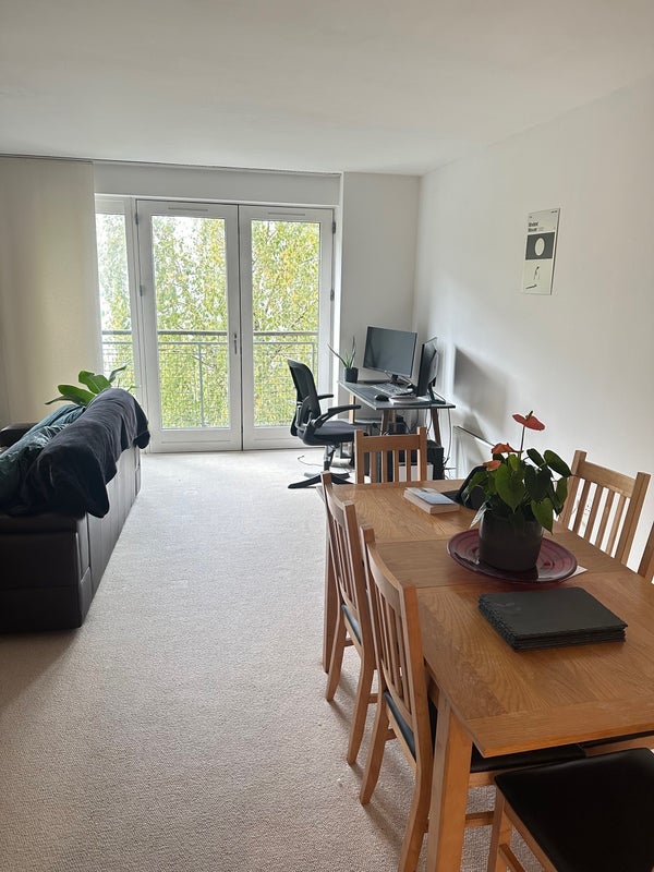 Room Nell Lane in Manchester