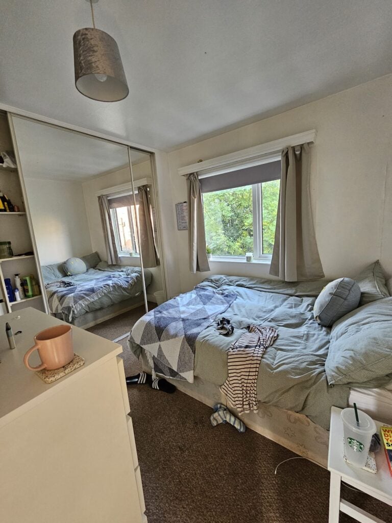 Flat Ash Crescent in Leeds