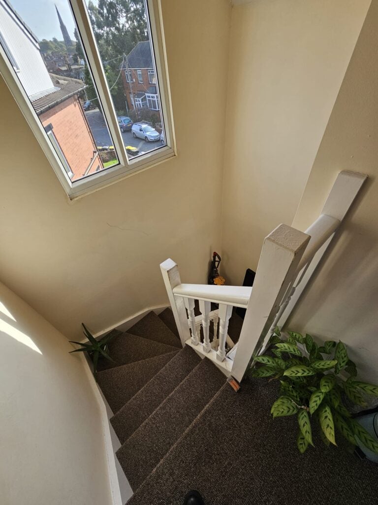 Flat Ash Crescent in Leeds