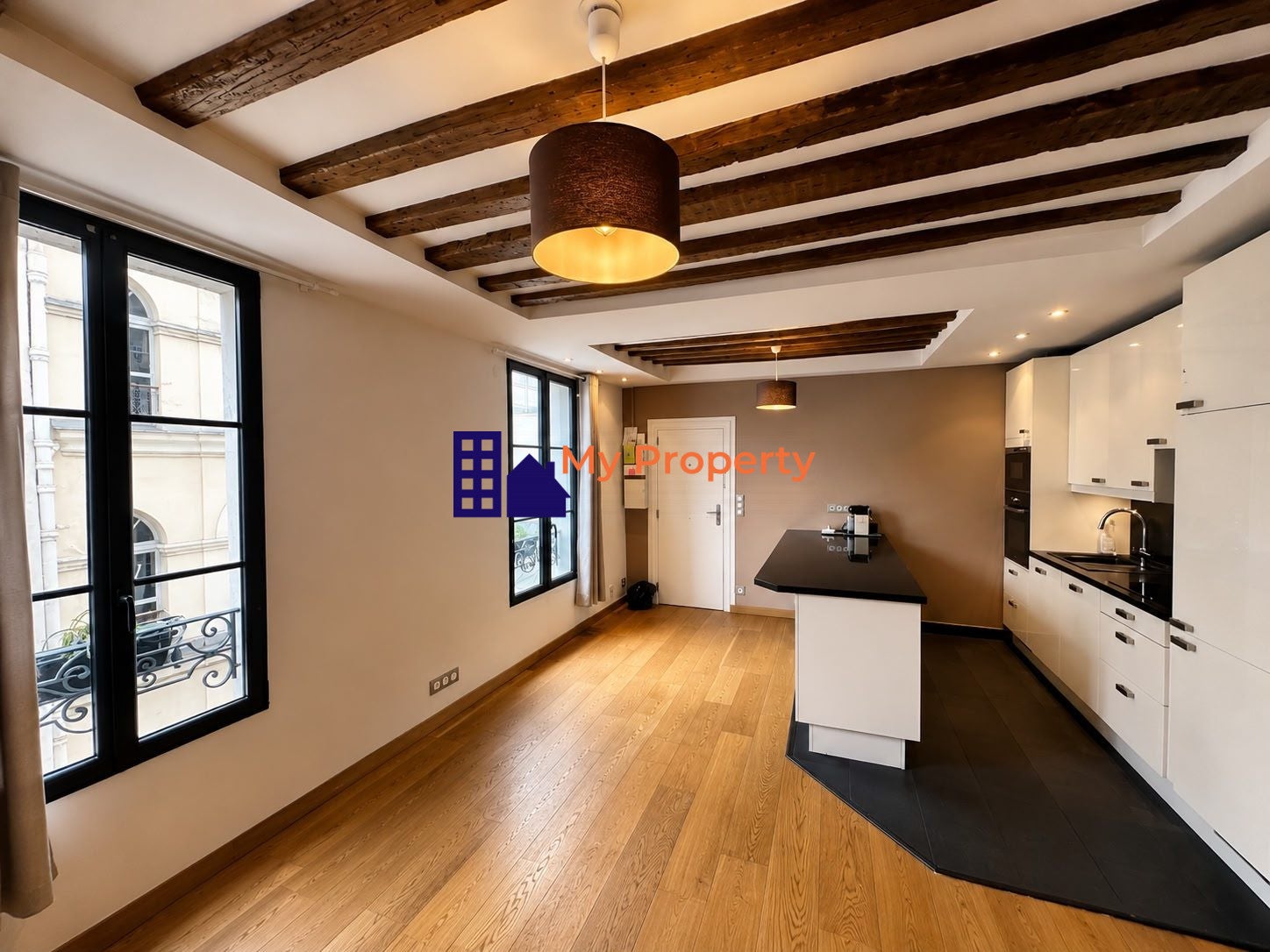 Flat Rue de Charenton in Paris