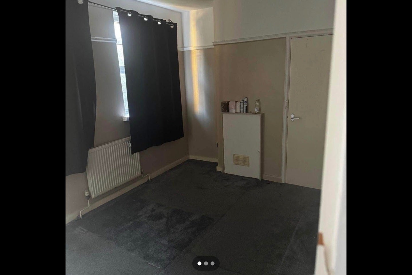 Room Romborough Way in Greater London