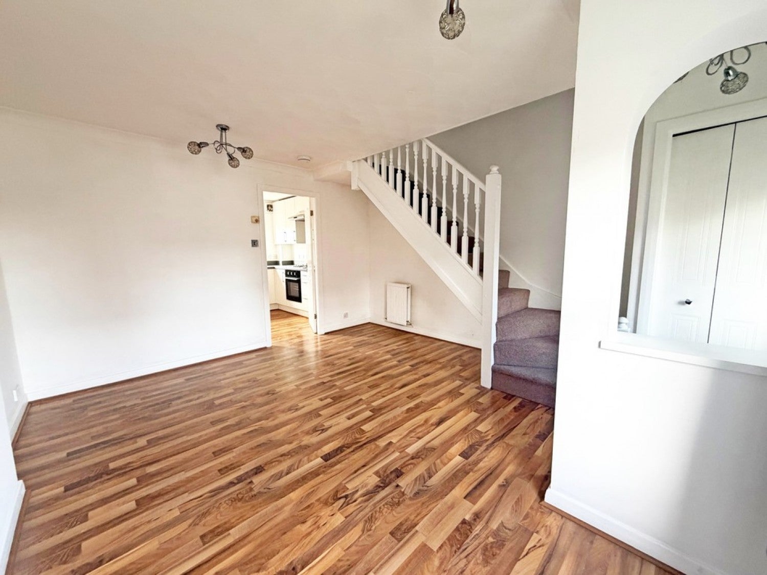 House Eastbury Close in Widnes