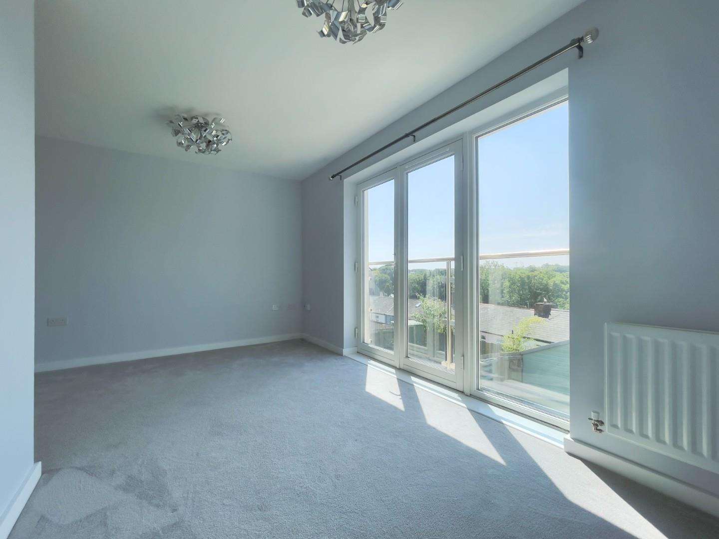 Flat Trem Elai in Penarth
