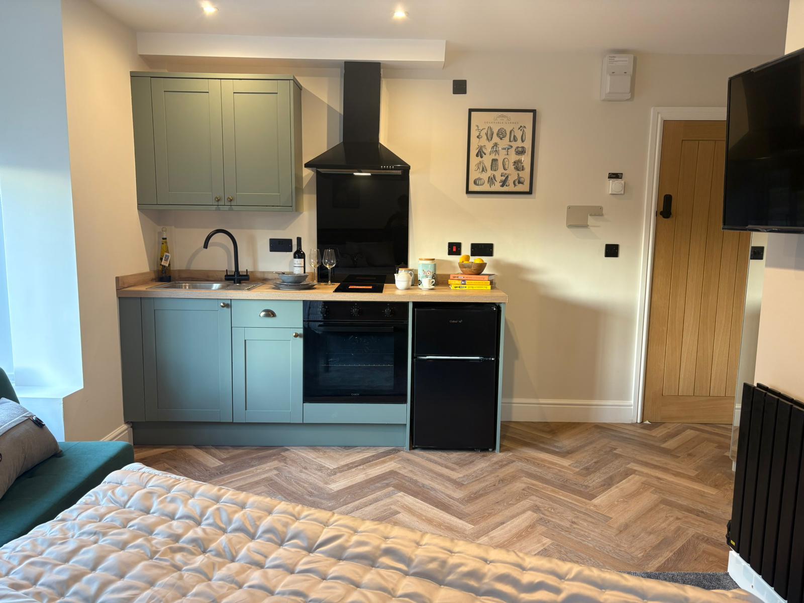 Flat Raddlebarn Road in Birmingham