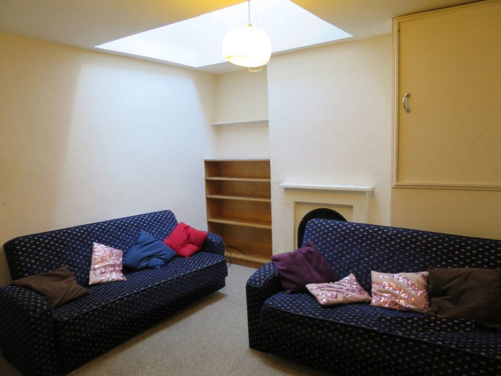Room Cowley Road in Oxford