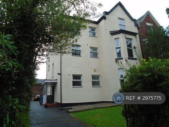 Flat Bentley Road in Liverpool