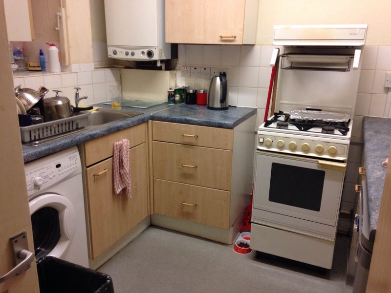 Room Maygood Street in Greater London