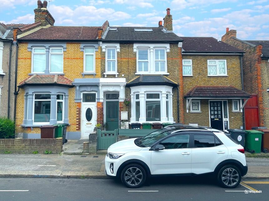 House Winchester Road in Greater London