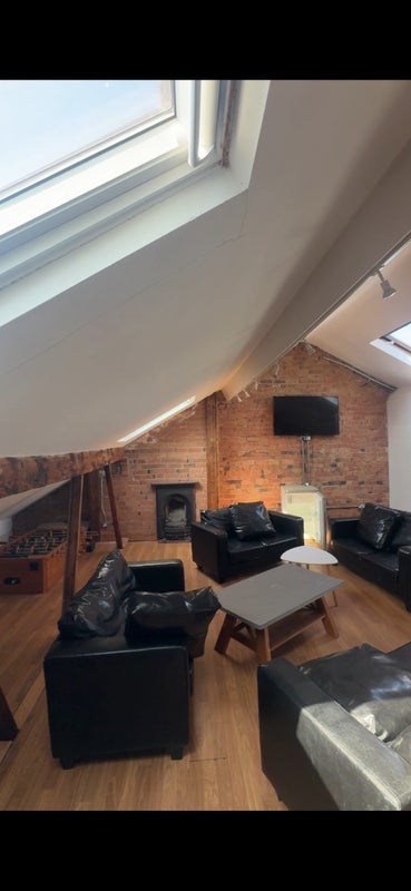 Room Ashbourne Street in Nottingham