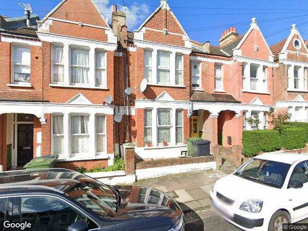 Flat Moorcroft Road in Greater London