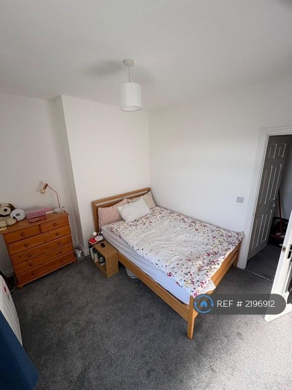 Room High Street in Langley Moor
