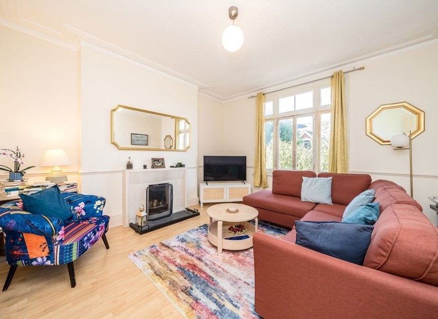 Flat Widley Road in City of Westminster