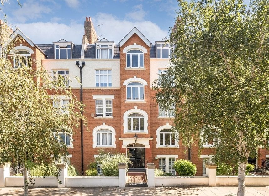 Flat Widley Road in City of Westminster