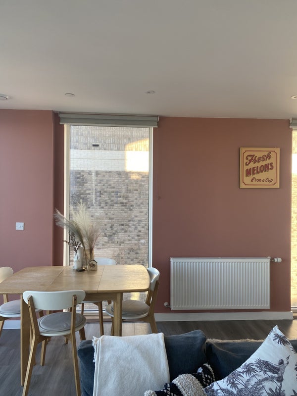 Flat Earlham Grove in Greater London