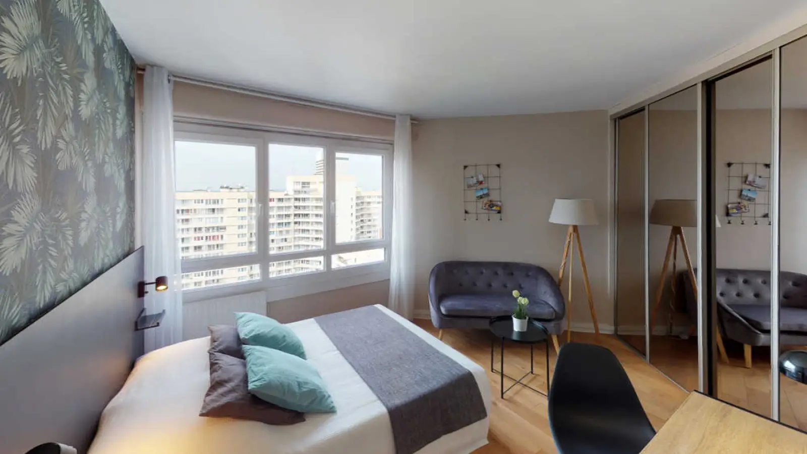 Room Square Georges Pernoud in Nanterre