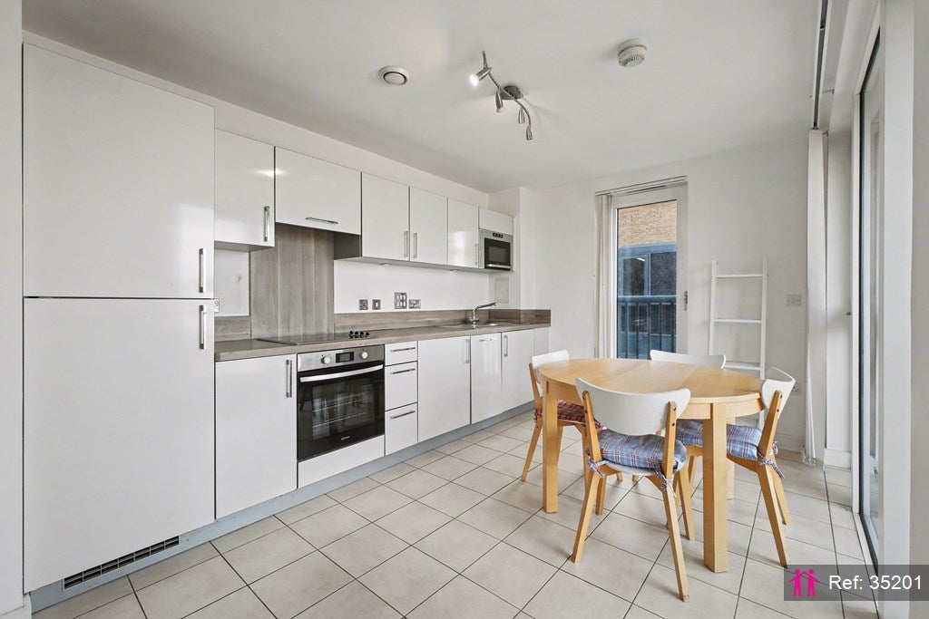 Flat Dalston Square in Greater London