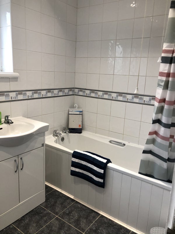 Room Jerounds in Harlow