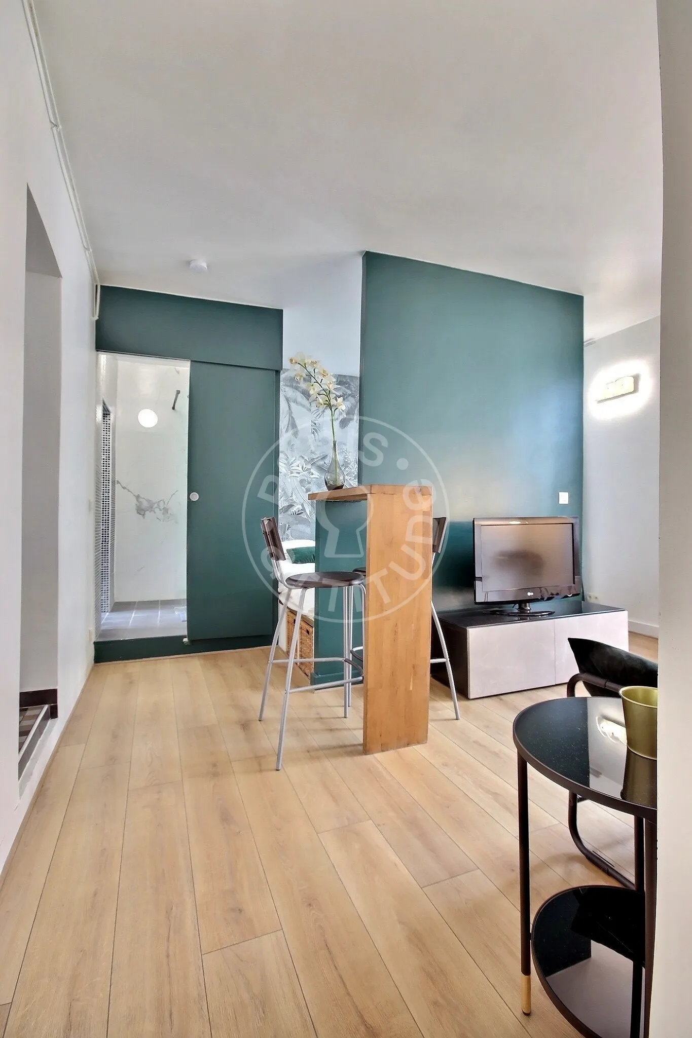 Appartement Rue du Général Guilhem à Paris