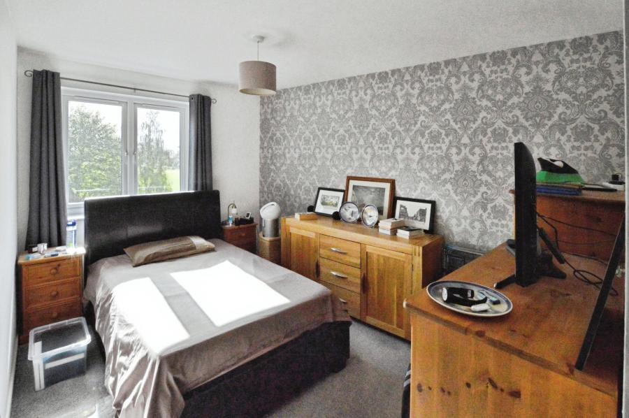 Flat Parkview Close in St Albans