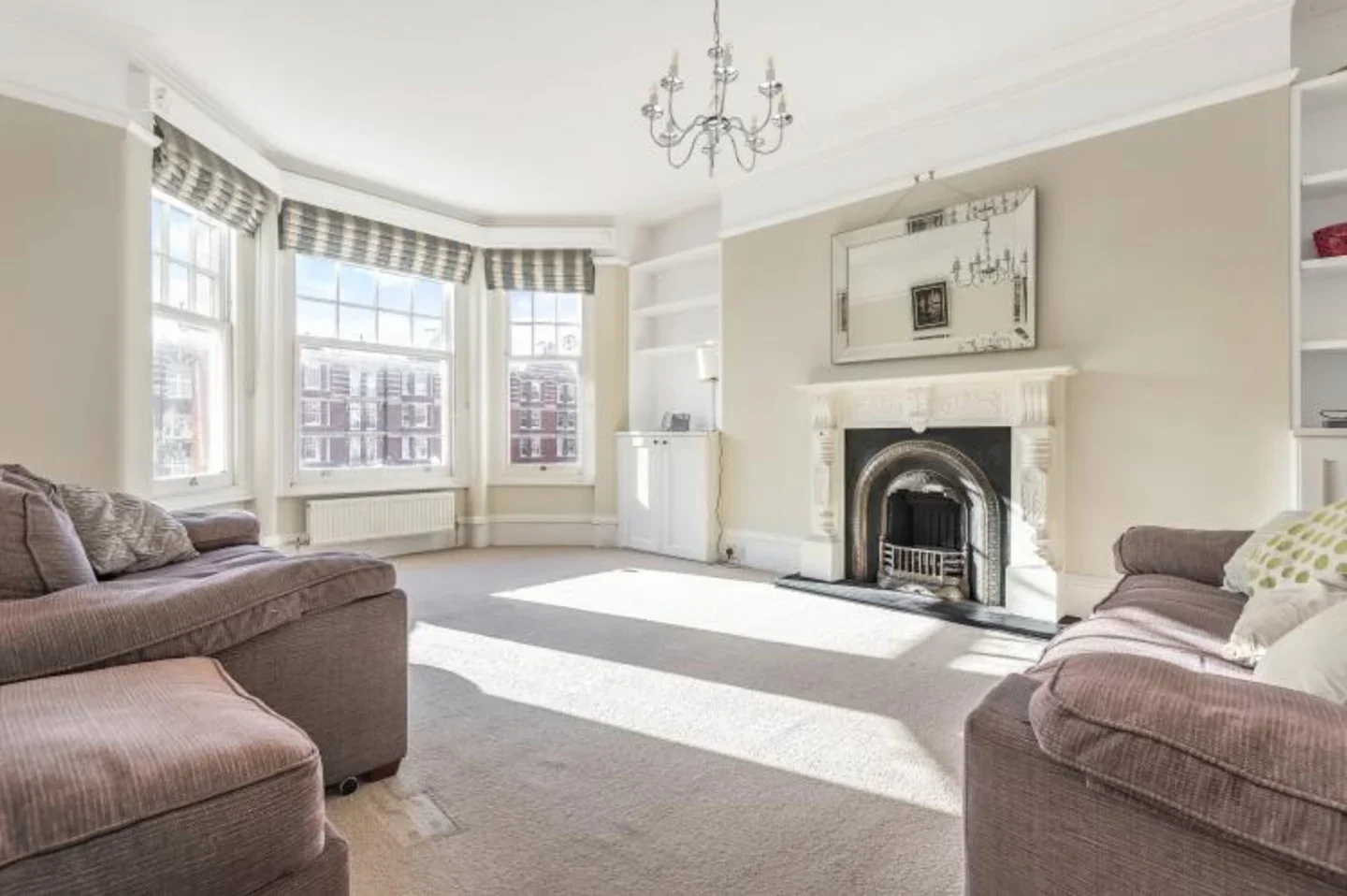 Flat Lower Richmond Road in Greater London