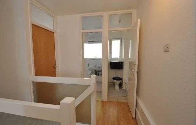 Room Rotherhithe Old Road in Greater London