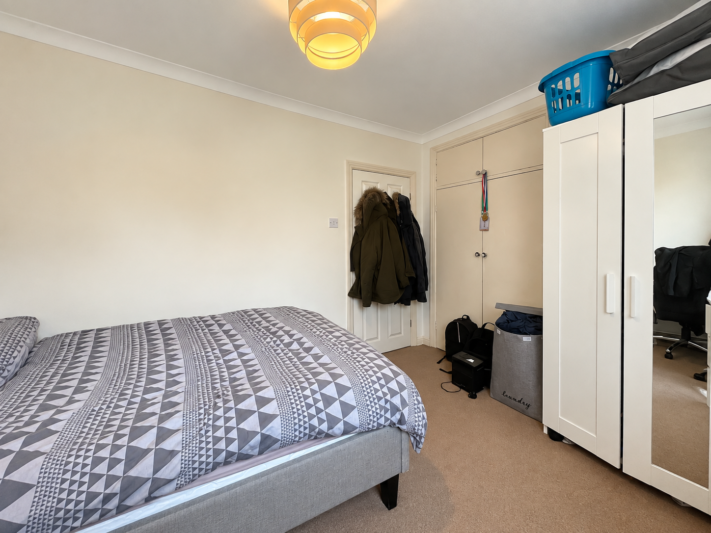 Flat Widmore Road in Greater London