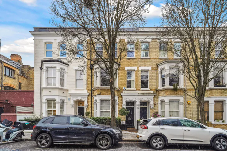 House Uverdale Road in Greater London