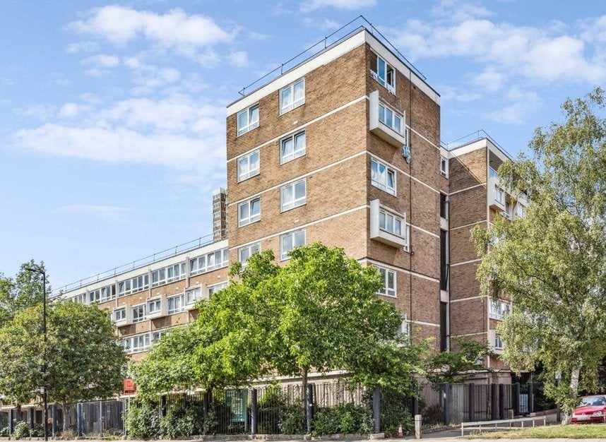 Flat George Potter Way in Greater London