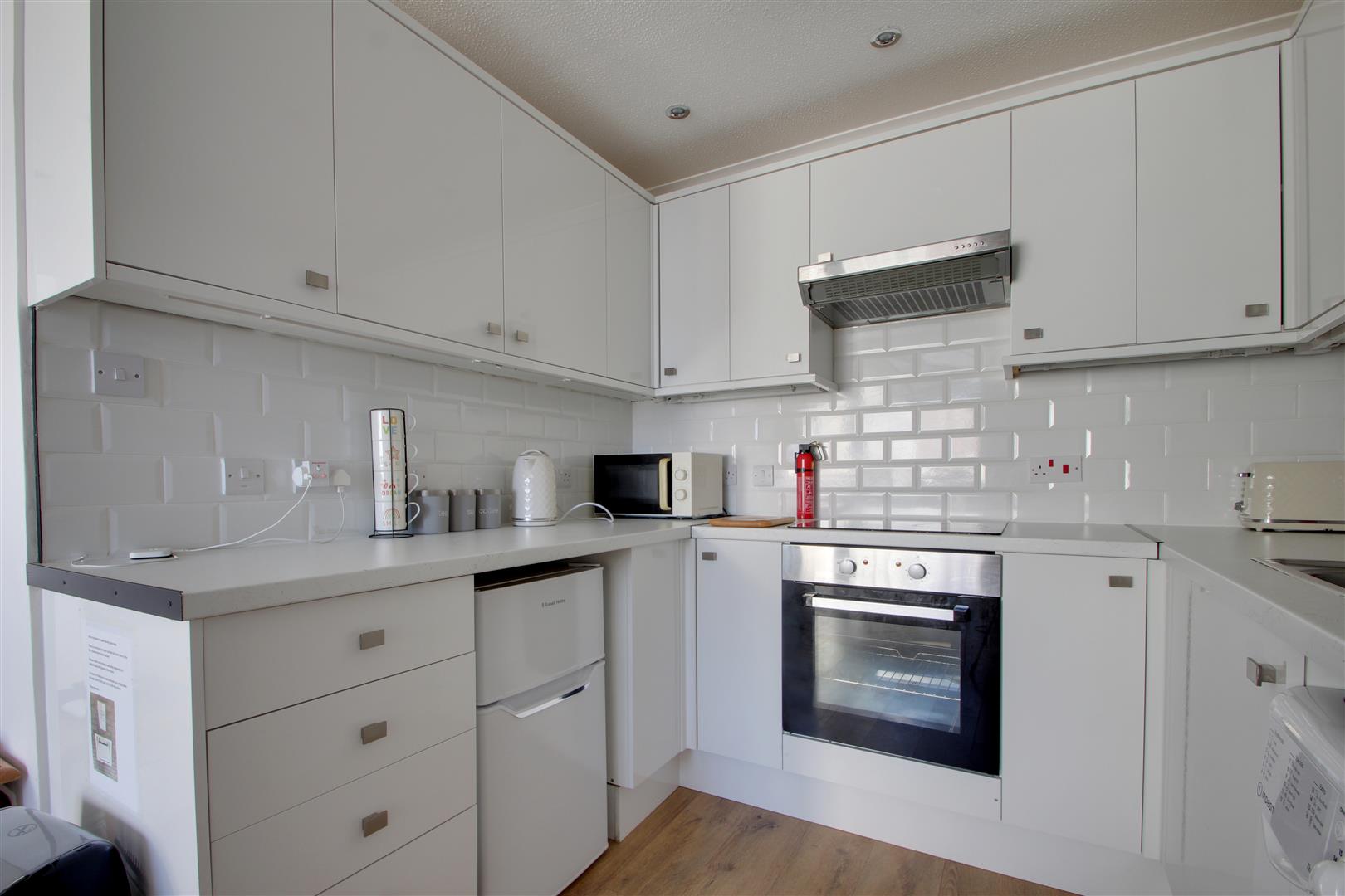 Flat Marine Parade in Worthing