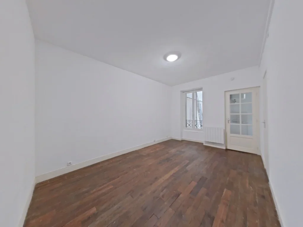 Appartement Quai de Montebello à Paris