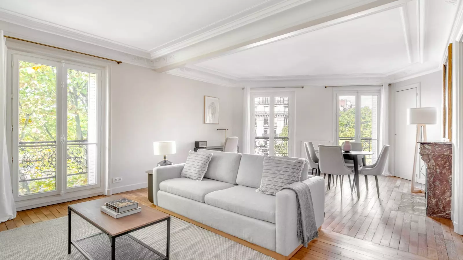Appartement Avenue de la Bourdonnais à Paris