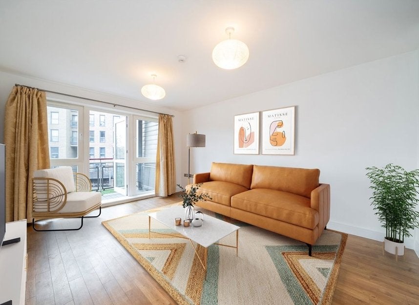 Flat Harry Zeital Way in Greater London