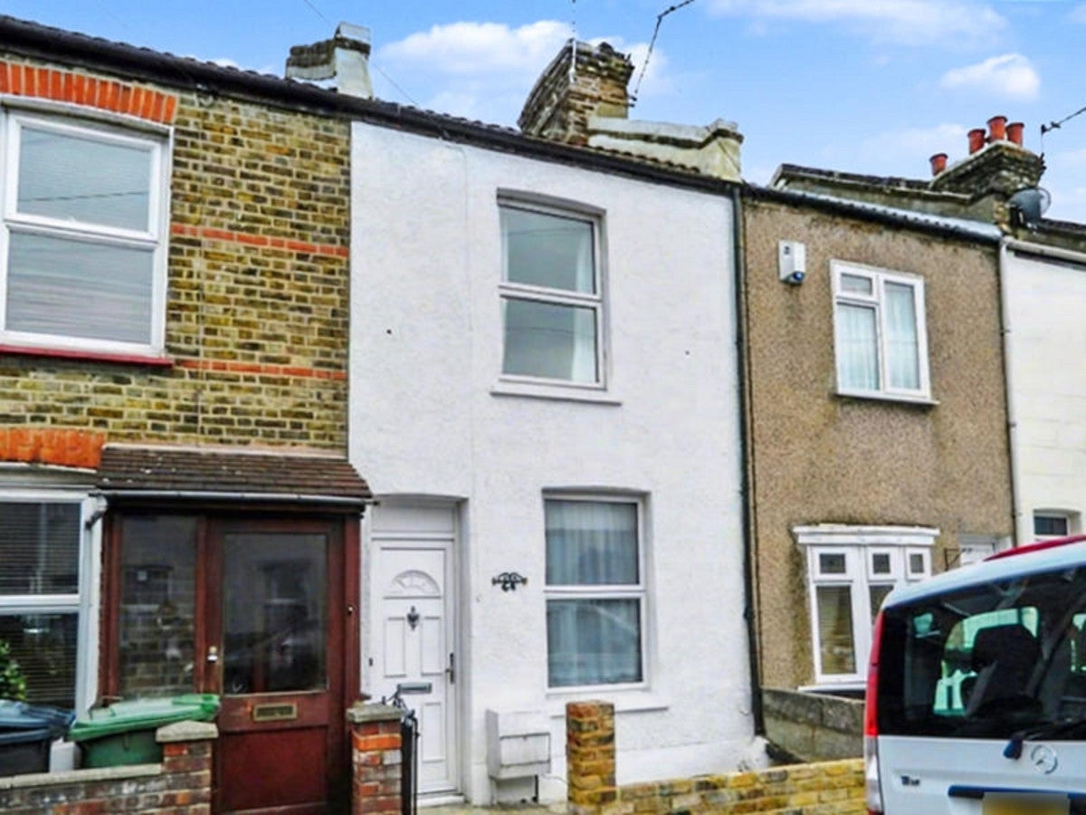 House Bayly Road in Dartford