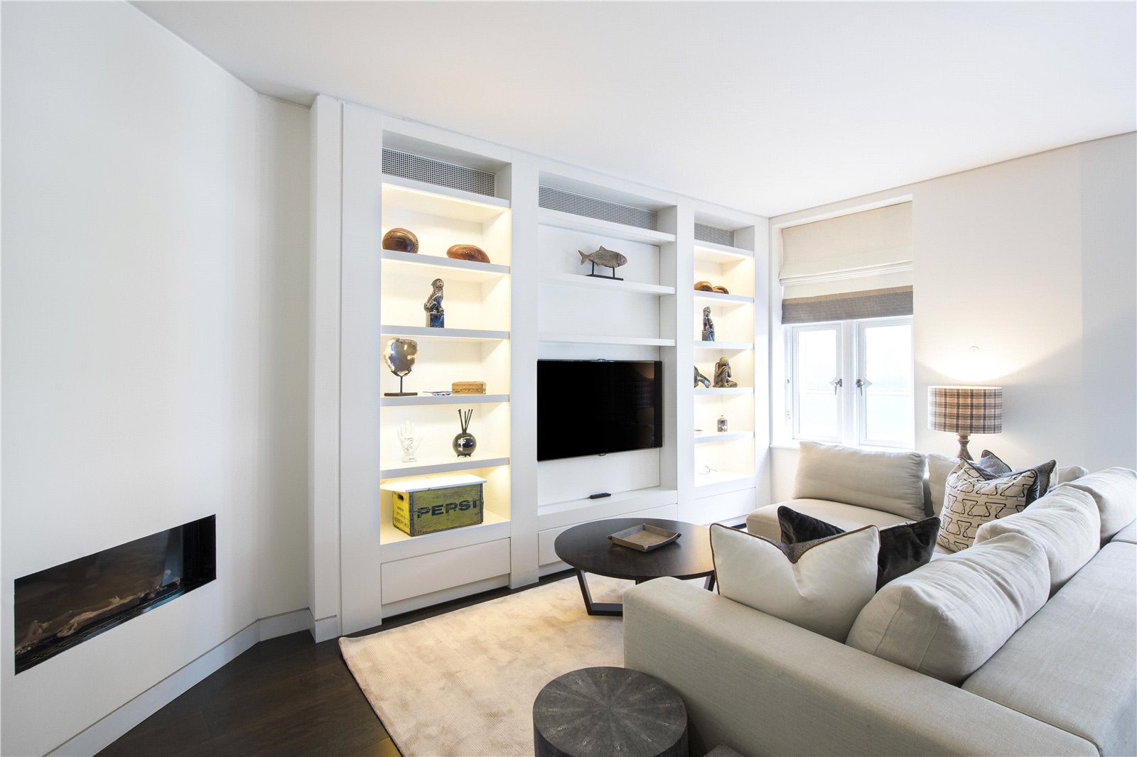 Flat Duke Street in City of Westminster