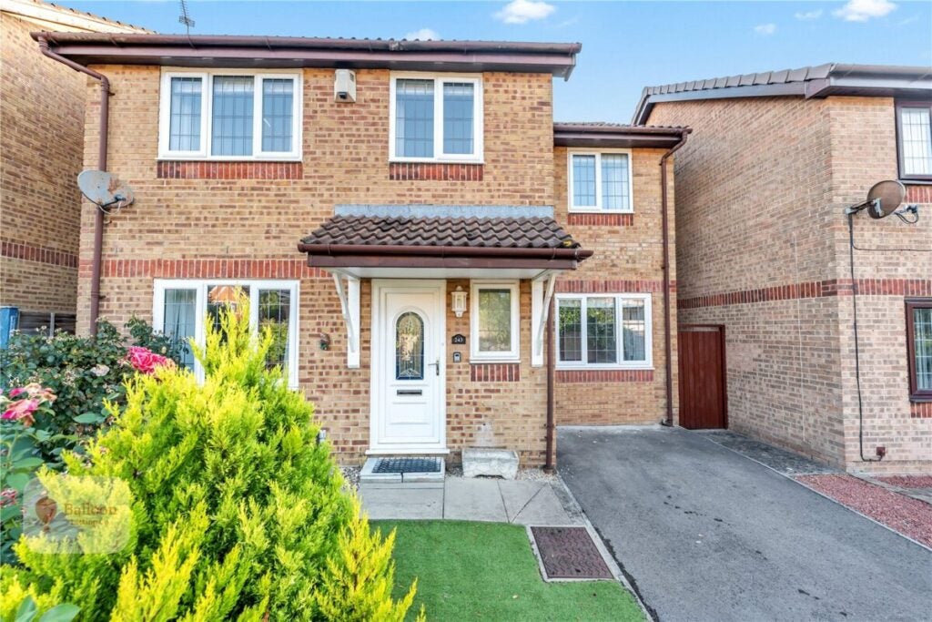 House New Road in Harry Stoke
