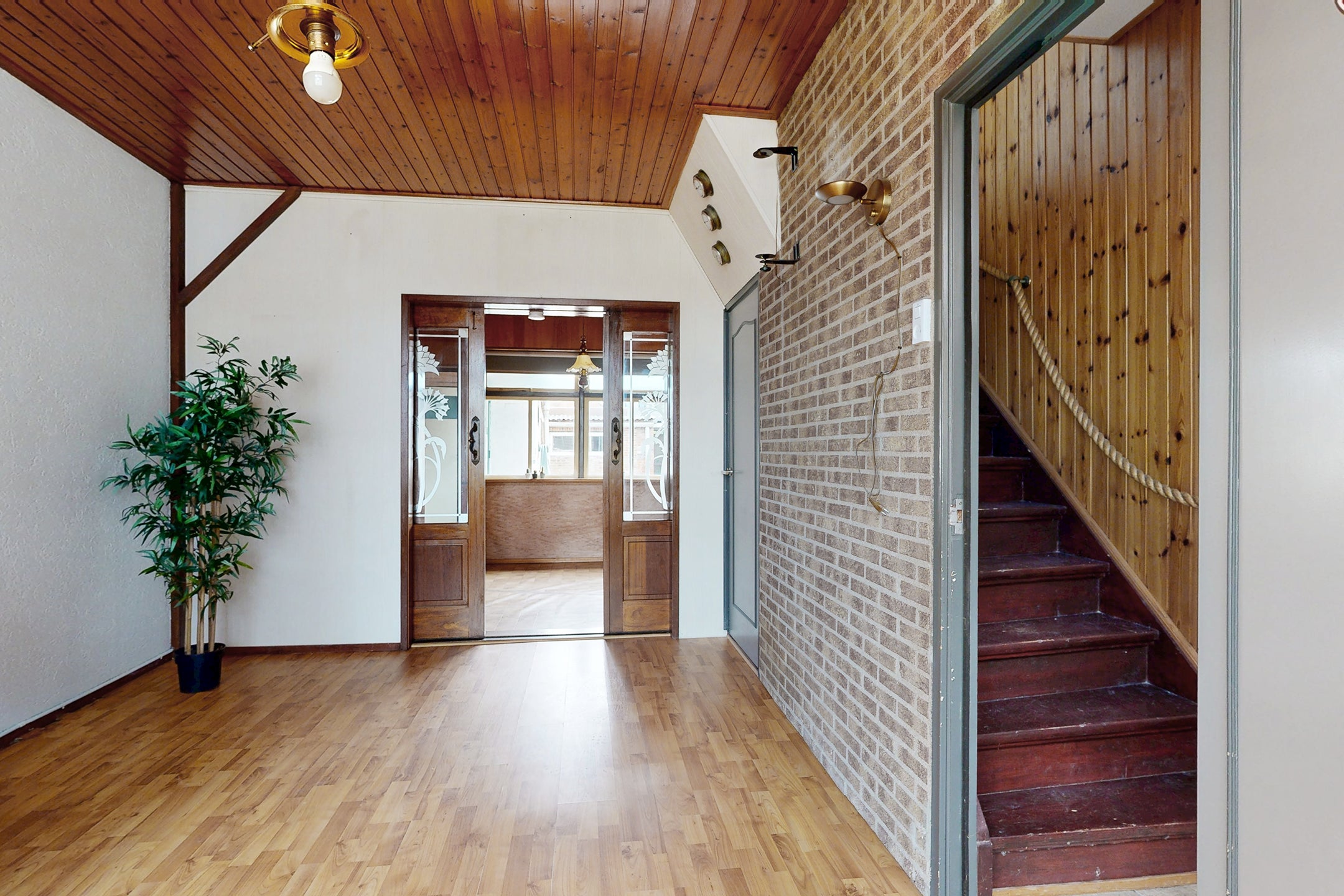 Vrijstaande woning te koop: Westerstraat 31, Dinteloord