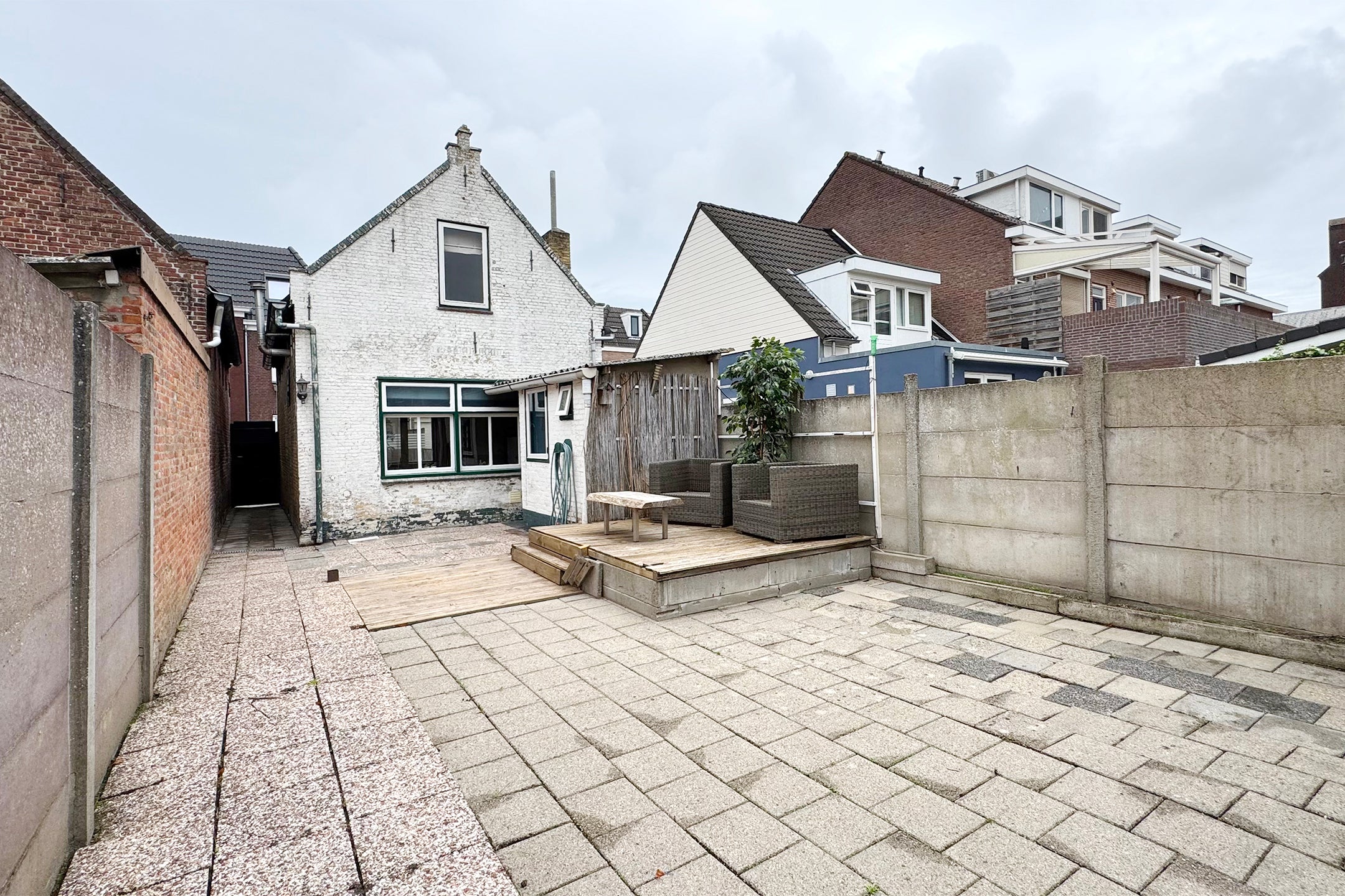 Vrijstaande woning te koop: Westerstraat 31, Dinteloord