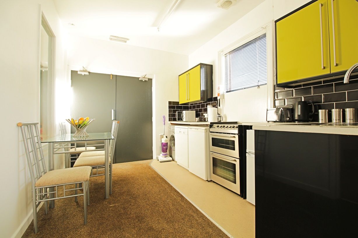 Flat Dixon Street in Lincoln