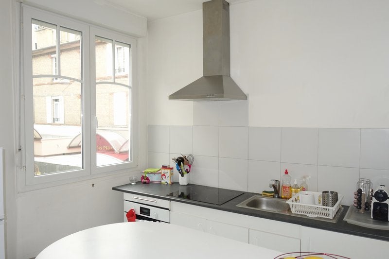 Flat Rue Périn in Reims