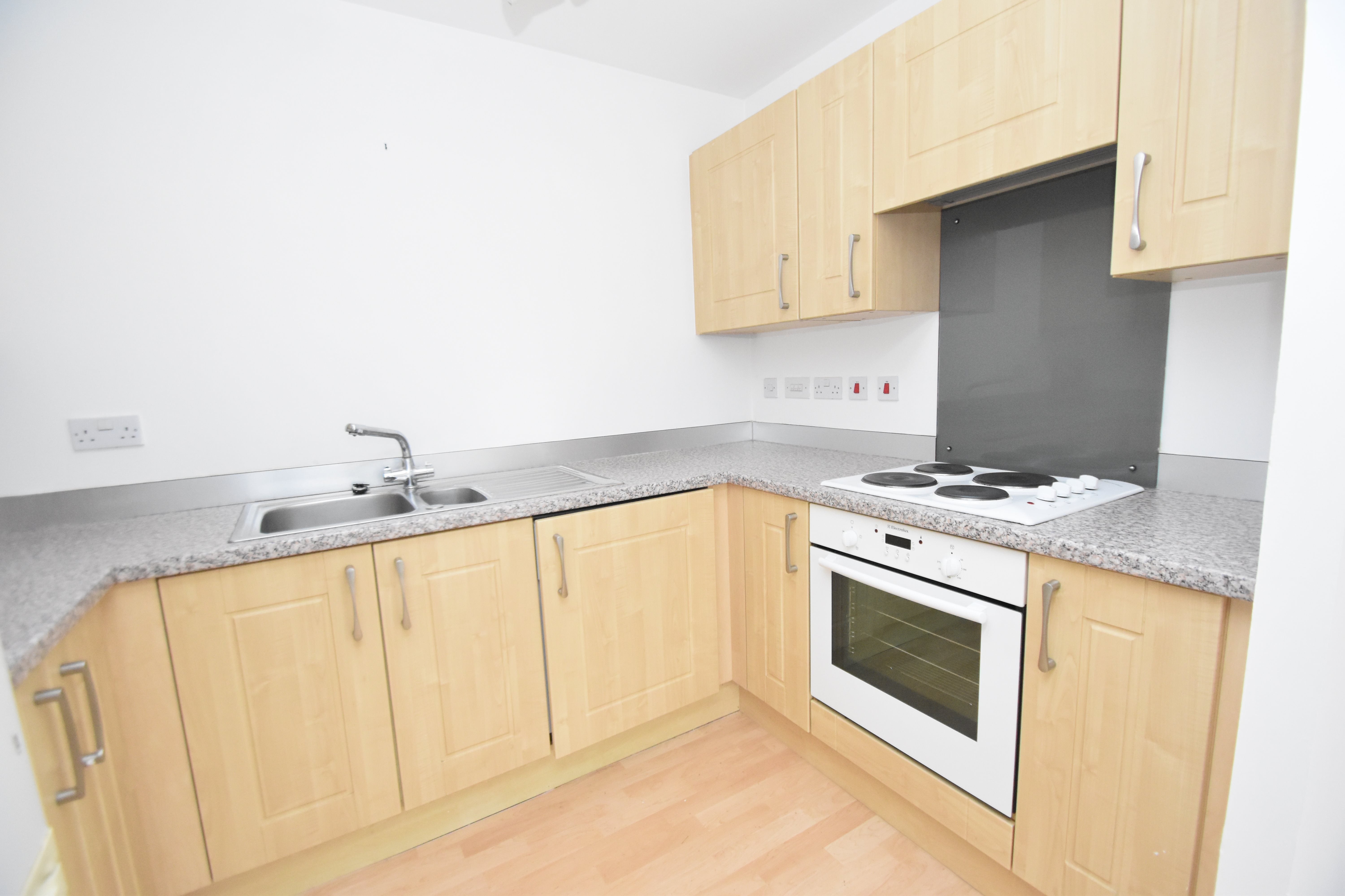 Flat Jamaica Grove in Newport