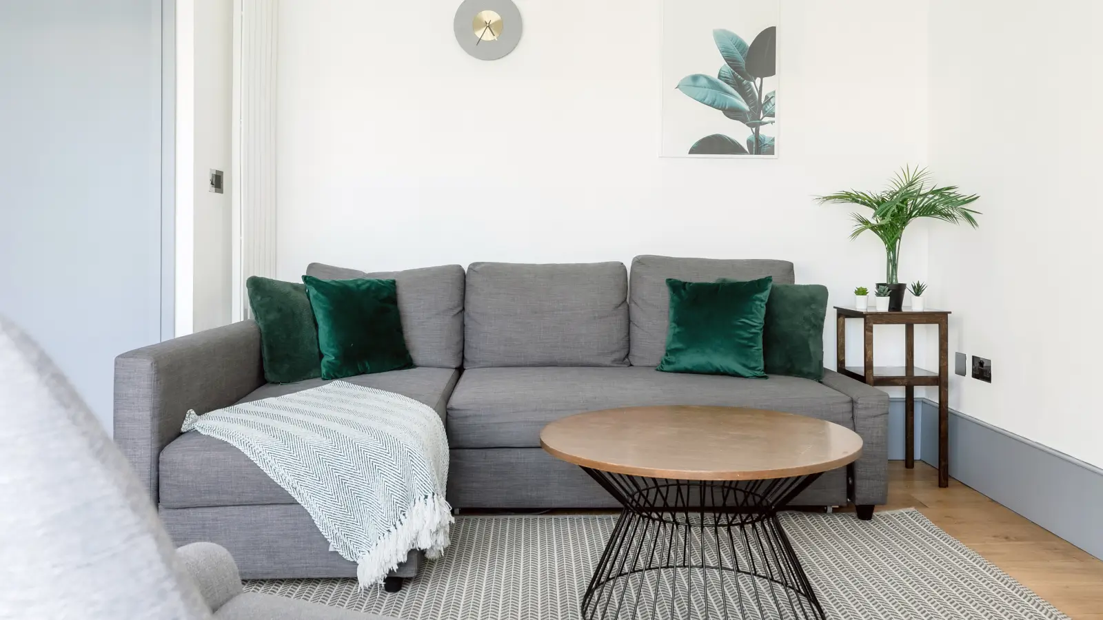 Flat Knaresborough Place in Greater London