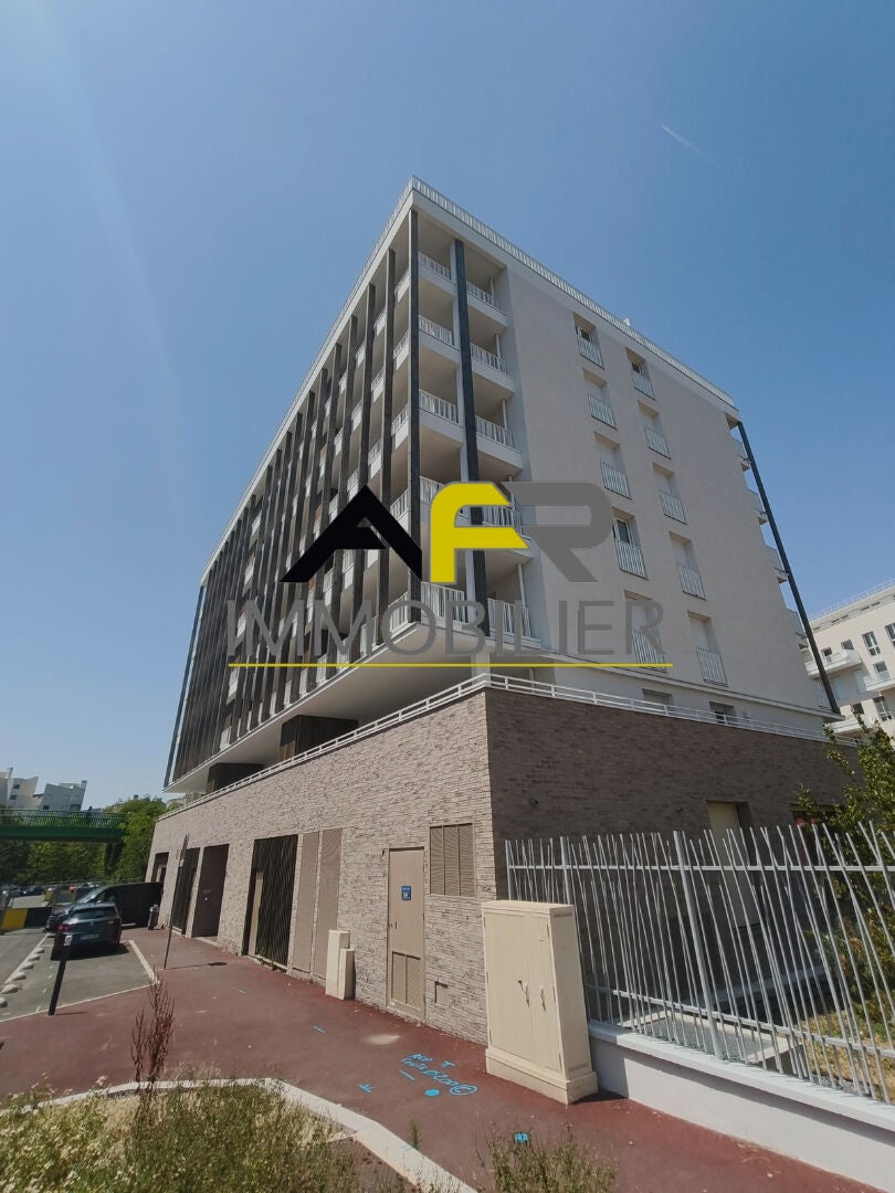 Appartement Avenue des Trois Fontaines à Cergy