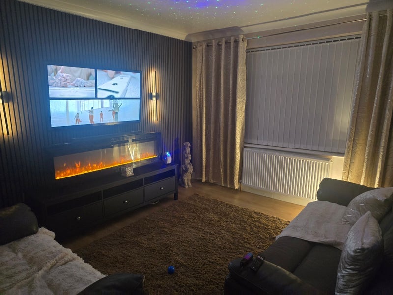 Room Cranbourne Drive in Chorley