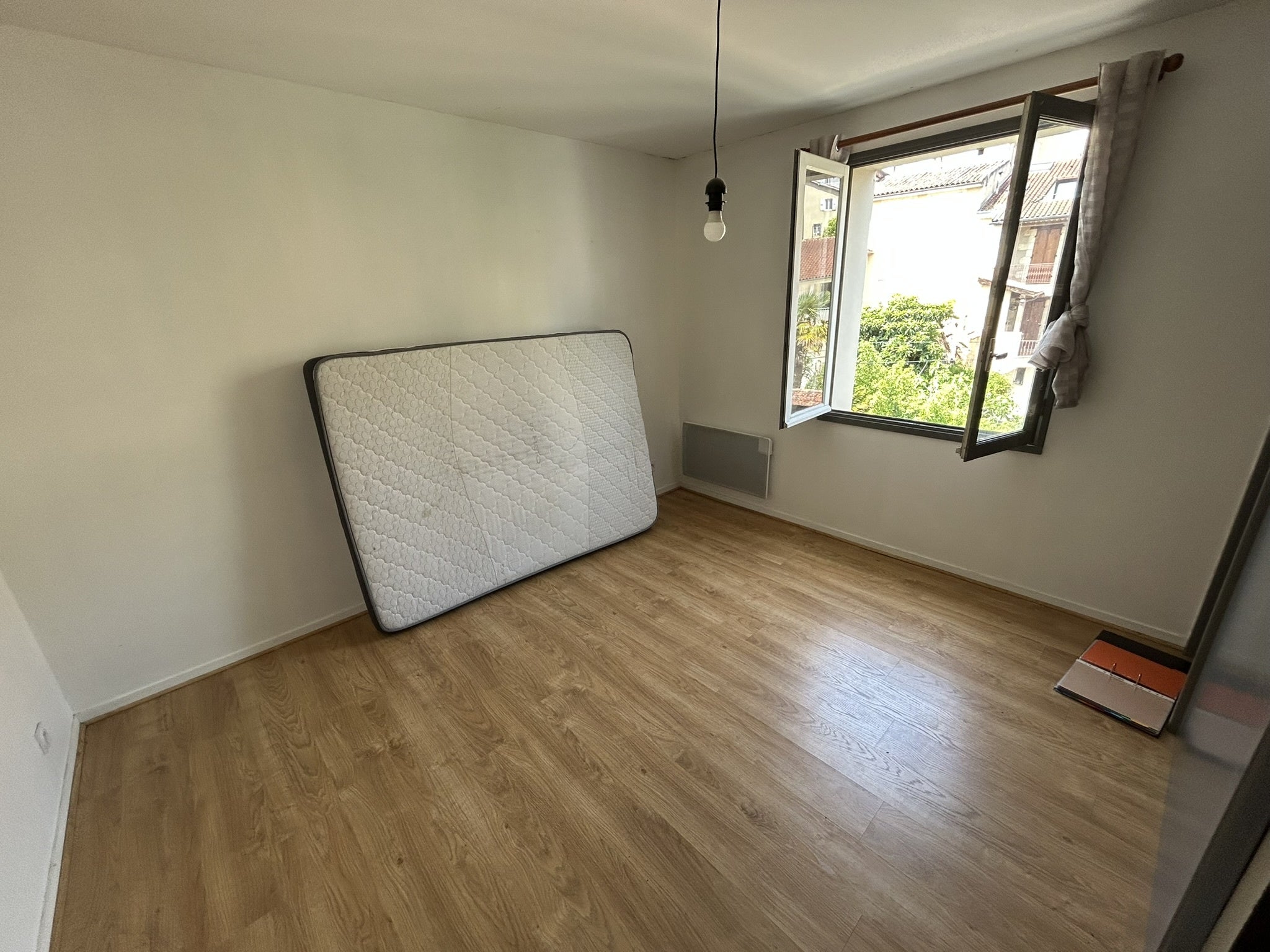 Flat Mairie d’Auch in Auch