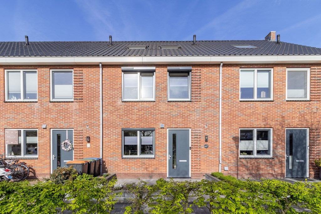 Huis Veenestraat 66 a in Bunschoten-Spakenburg