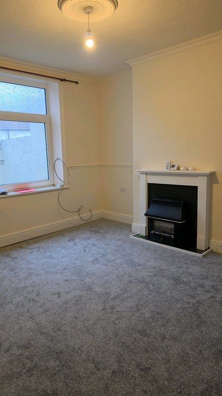 Room Prestwich Street in Burnley