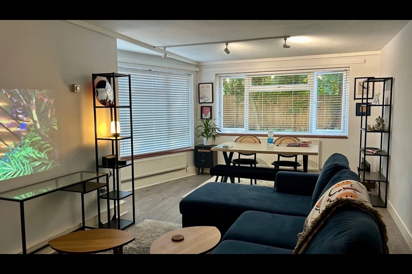 Flat Pampisford Road in Greater London